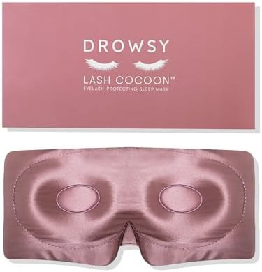 Eyelash protecting silk mask in damask rose